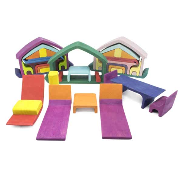 Waldorf Üçgen Çatılı Yeşil Ev / 1253